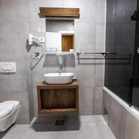 Hammeum 4*